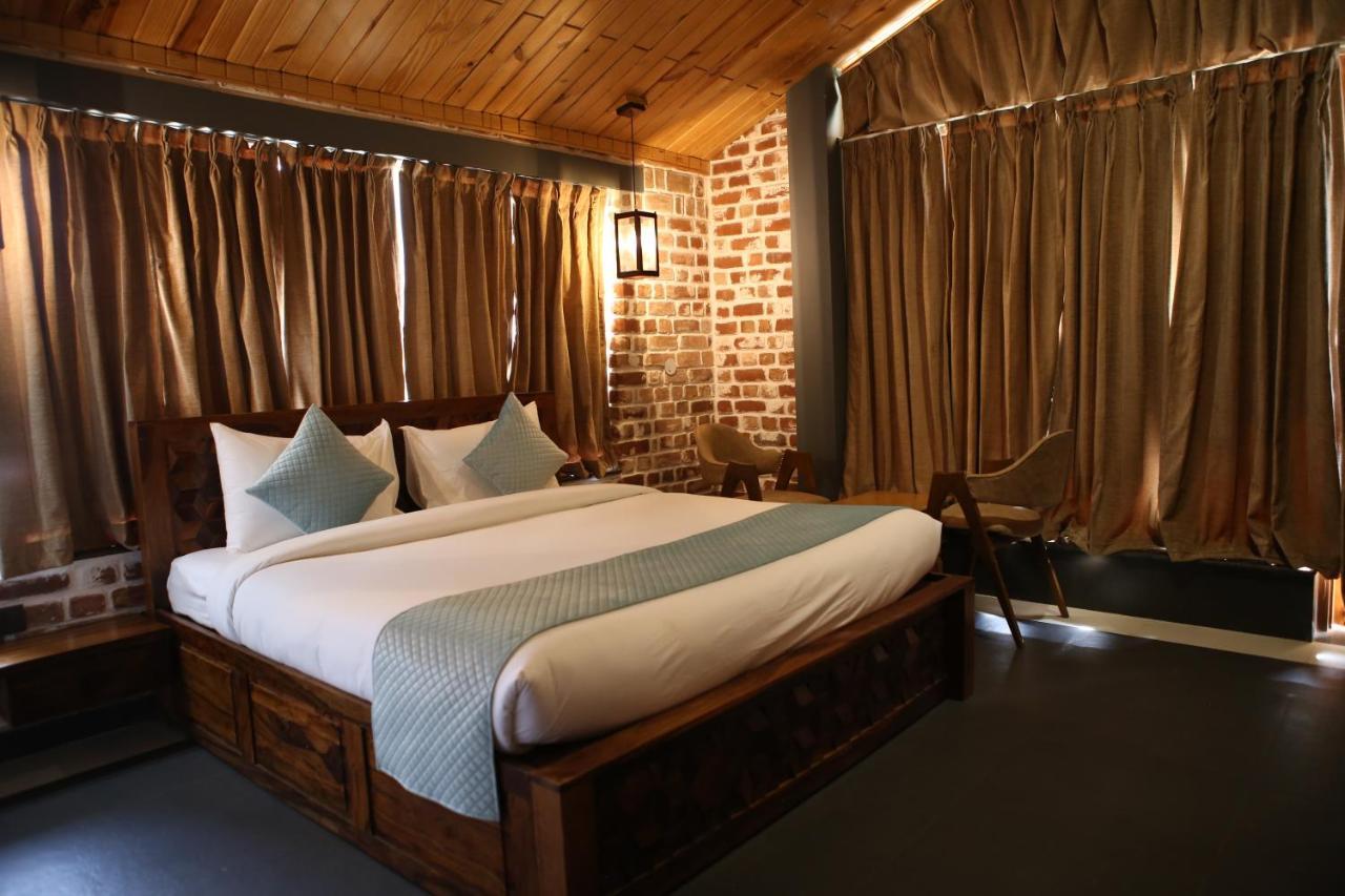Granny'S Den Resort Rājpur Extérieur photo