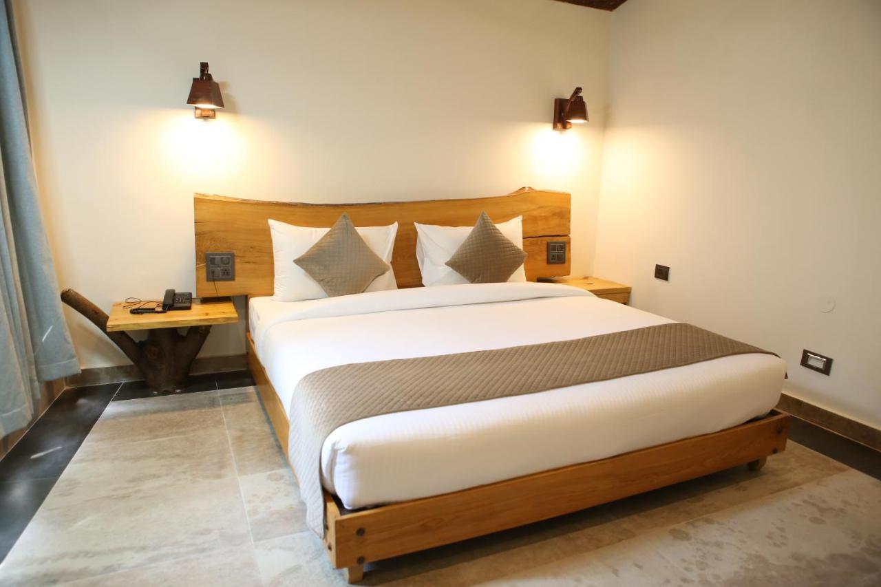Granny'S Den Resort Rājpur Extérieur photo